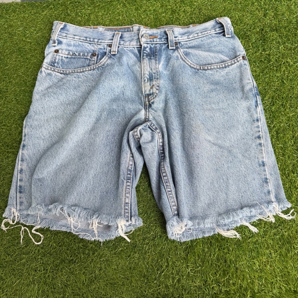 Vintage Levis 550 Jean Denim Shorts Light Wash Cut Off Jorts Size 32